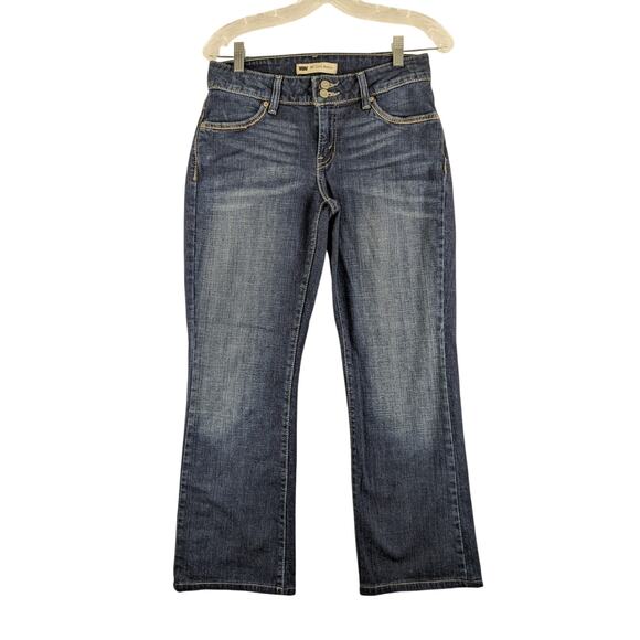 Levis 529 Curvy Bootcut Womens 6 28x30 Blue Medium Wash Denim Jeans Whiskered - Picture 1 of 9